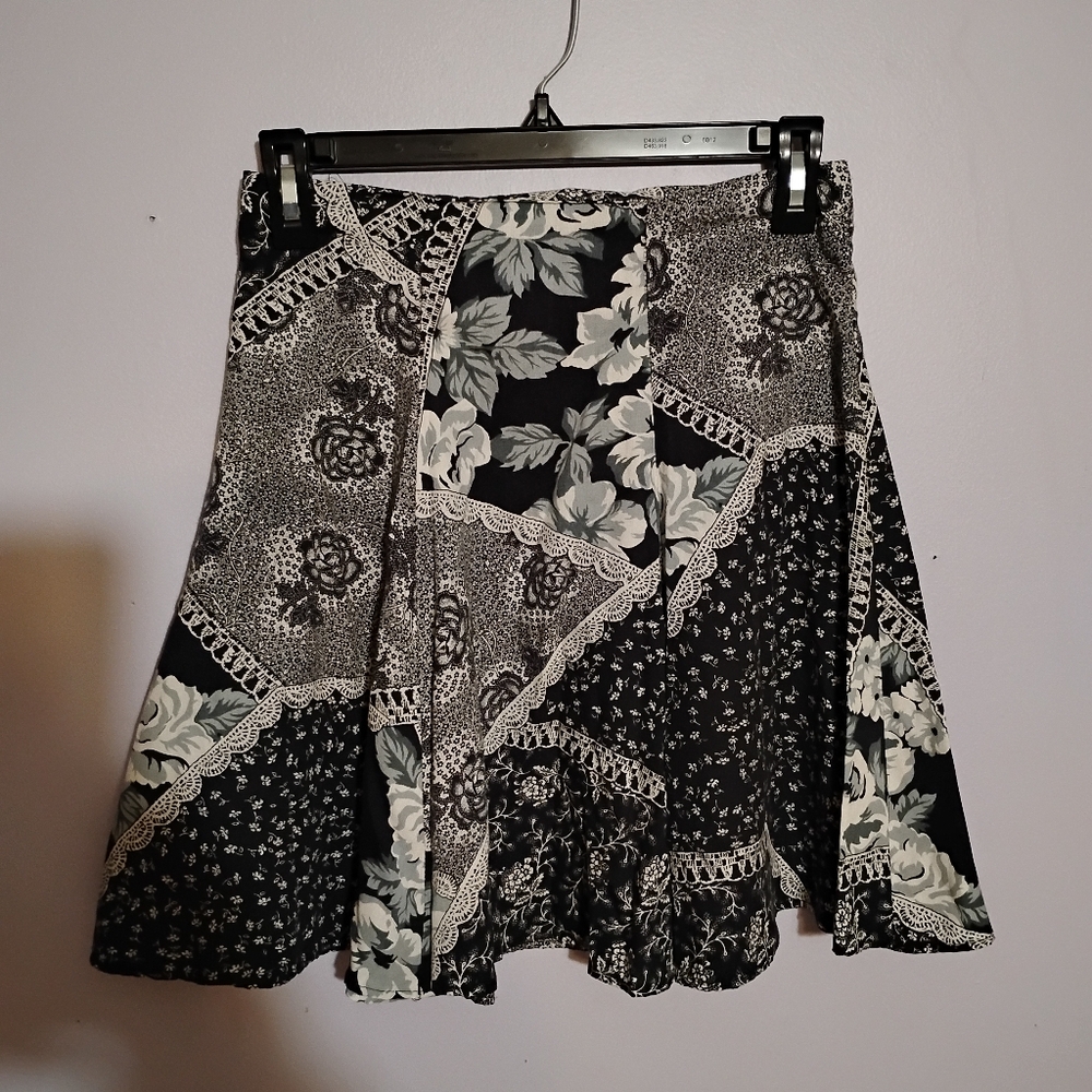 Basic Editions Vintage Unique Skirt